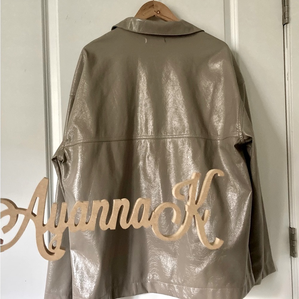 Pacsun Tan Oversized Pleather Jacket Size M/L - Picture 3 of 3